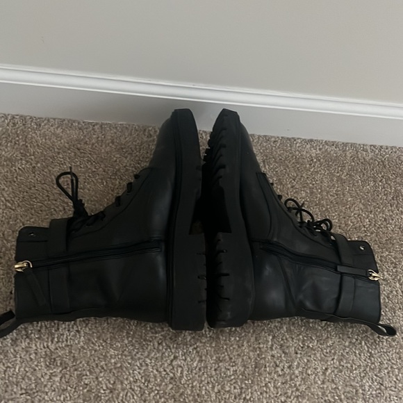 Zara Black Leather Combat Boot - Picture 3 of 6